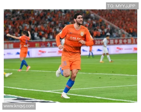 费莱尼精彩进球助力山东泰山赢得关键胜利展现强大实力 费莱尼精彩进球助力山东泰山赢得关键胜利展现强大实力