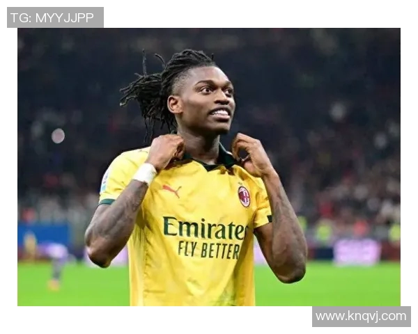 莱奥意甲赛场再度破门助力球队争冠展现超强实力 莱奥意甲赛场再度破门助力球队争冠展现超强实力