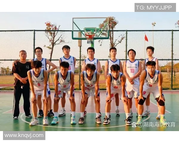 哈尔滨少年CBA城市赛圆满结束,选手们展现出色篮球技艺 哈尔滨少年CBA城市赛圆满结束,选手们展现出色篮球技艺